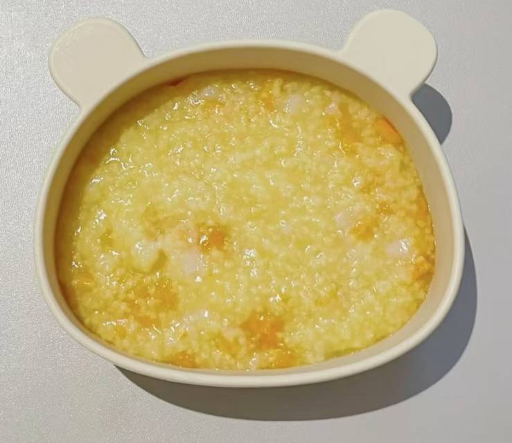 楚阿姨工作生活照10
