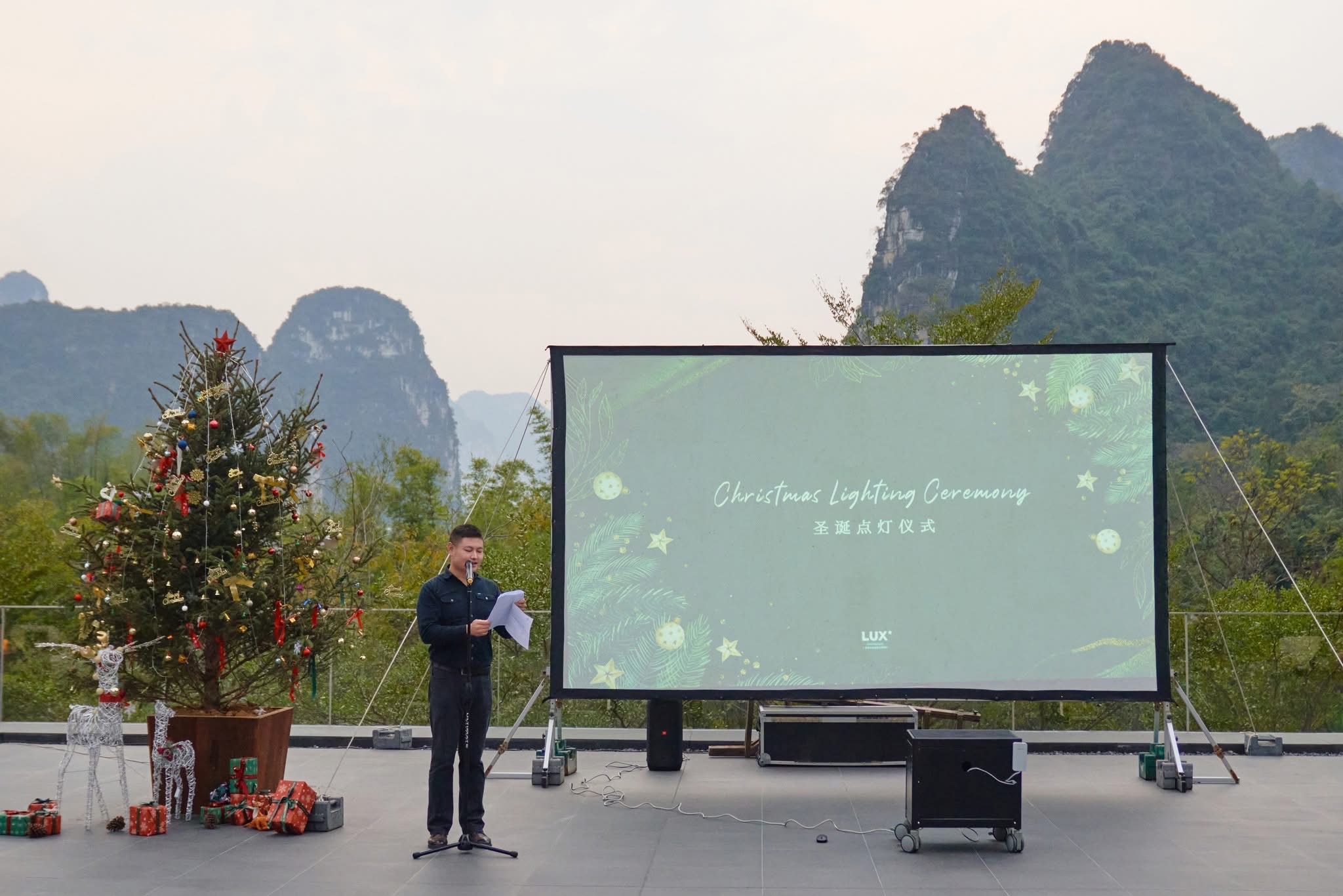 陈师傅工作生活照1