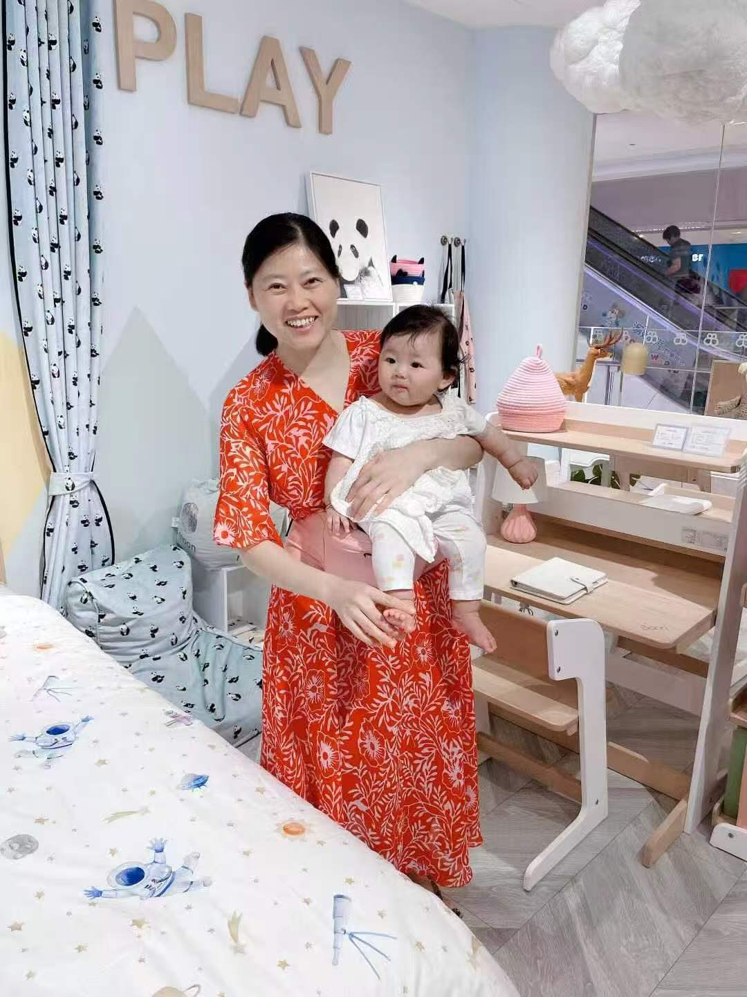 何阿姨缩略图3