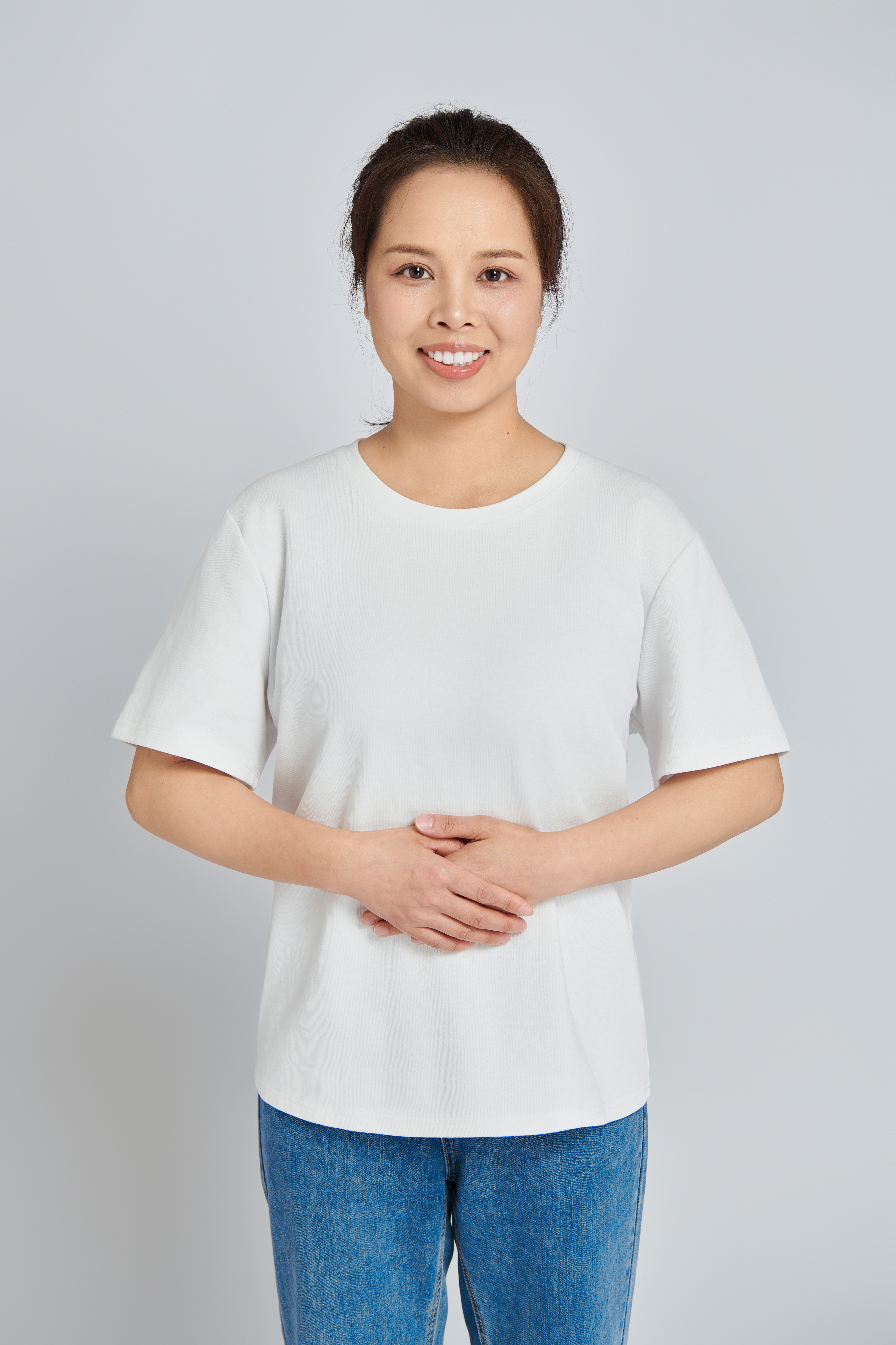 上海育婴师曾阿姨公开照片