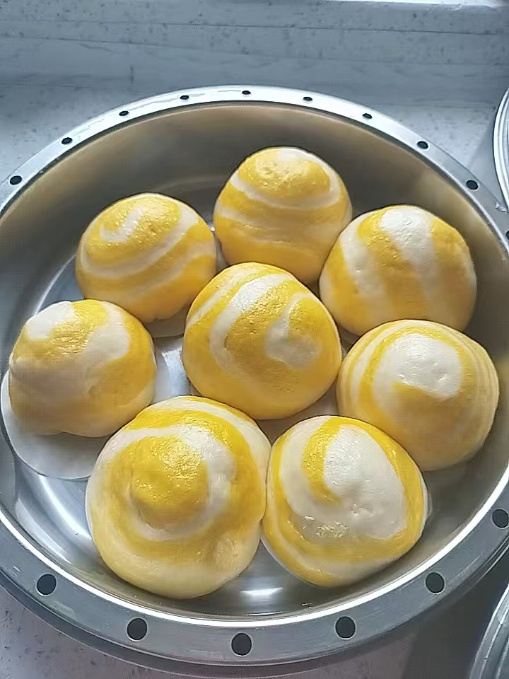 黄阿姨工作生活照4