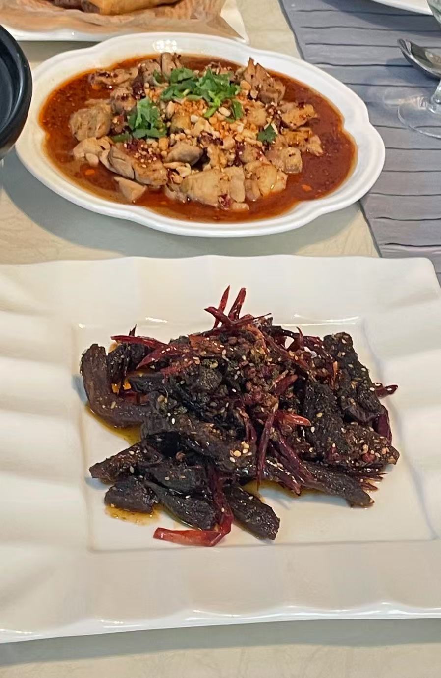 鄢阿姨工作生活照9