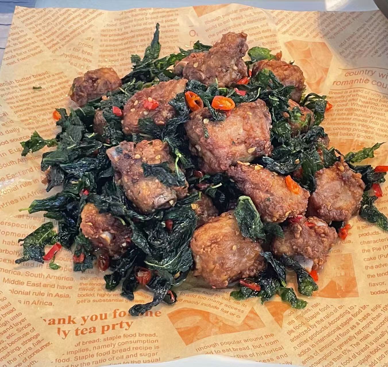 鄢阿姨工作生活照6