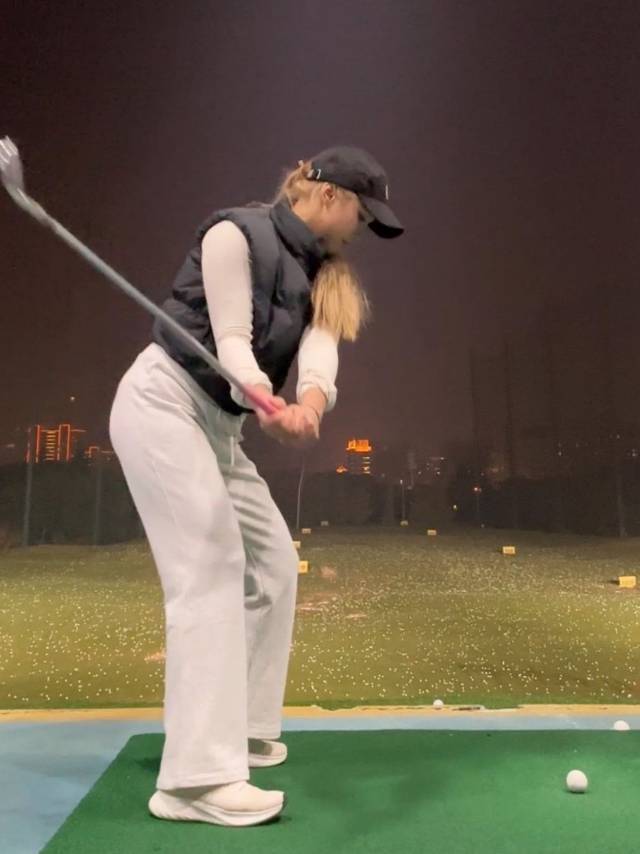 阿姨缩略图2