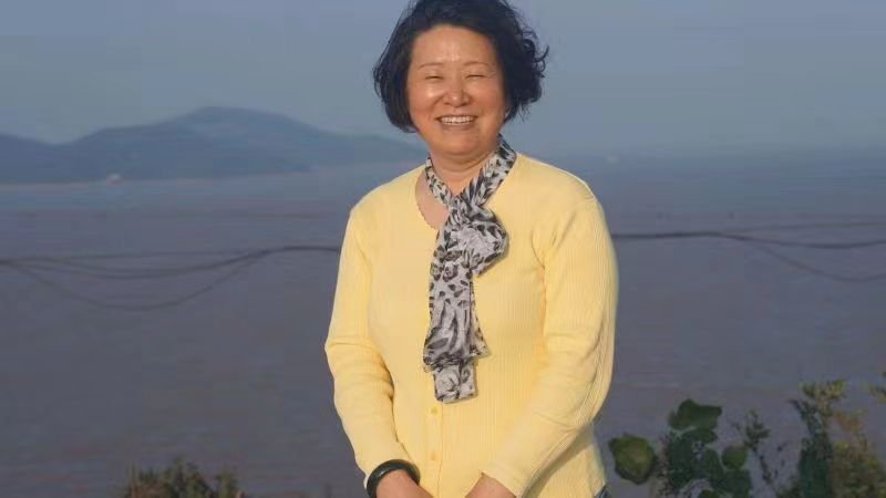 涉外、美国🇺🇸、加拿大🇨🇦成长陪伴师、家务师、育婴师、厨师杜阿姨公开照片