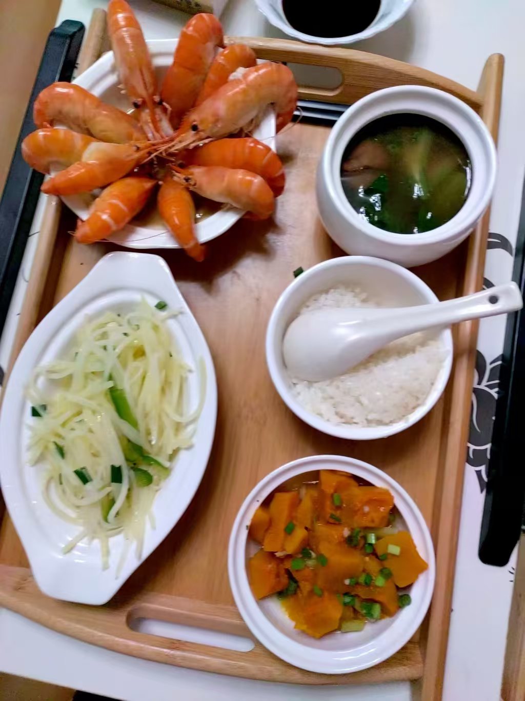 王阿姨工作生活照9