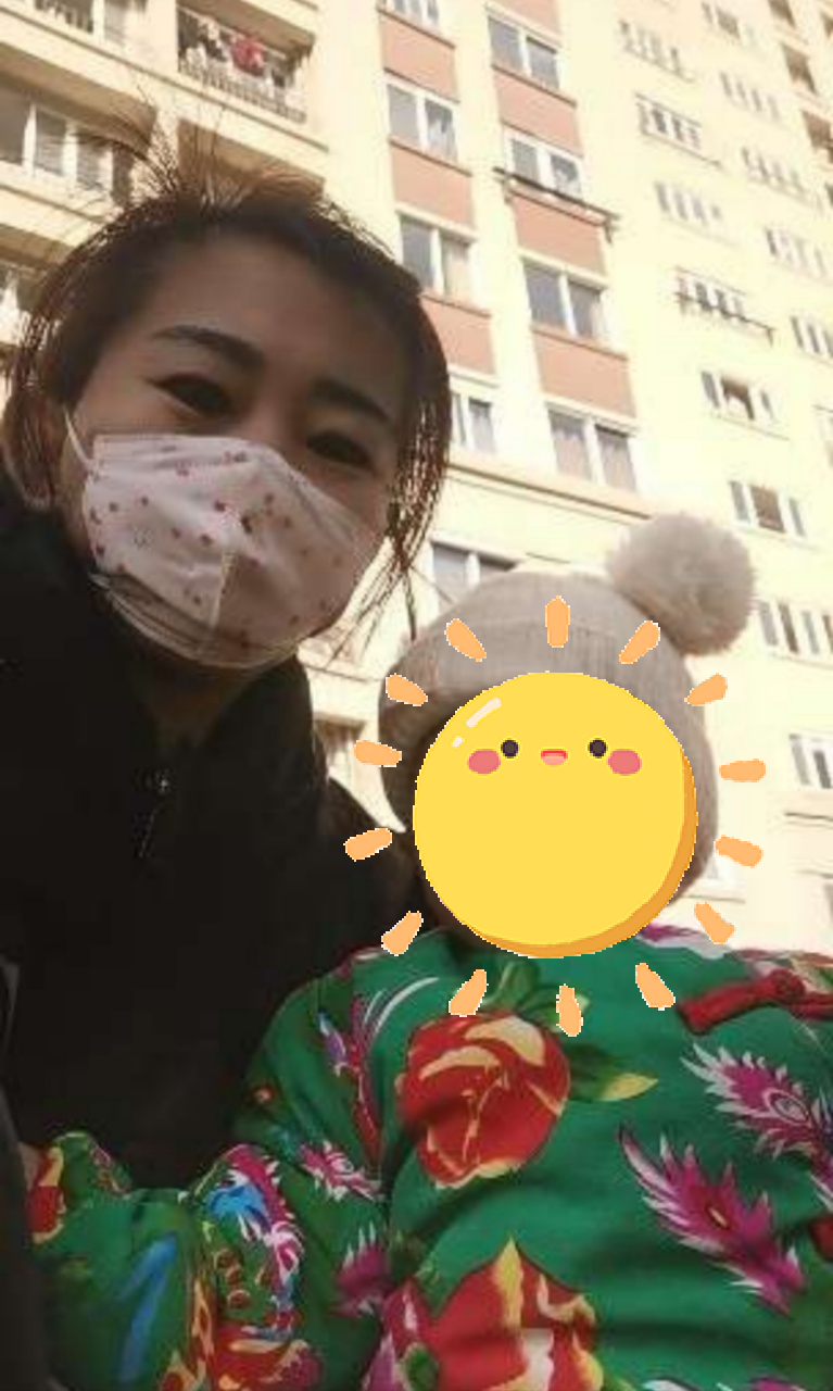 刘阿姨工作生活照2