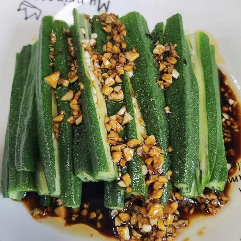 刘阿姨工作生活照8
