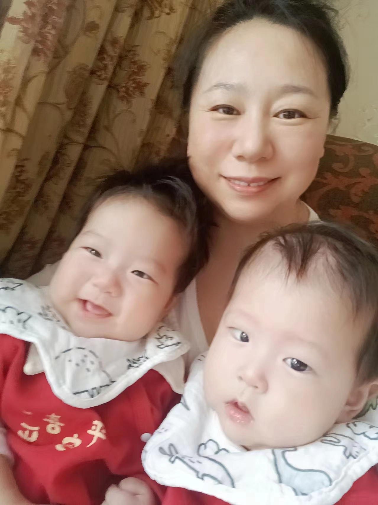 张阿姨工作生活照5