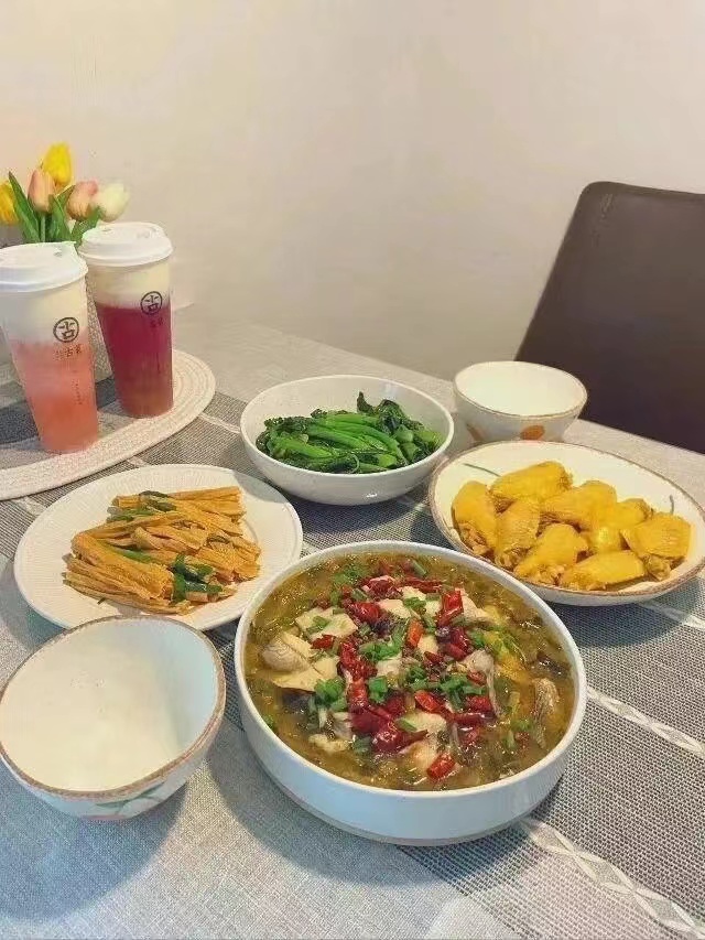 孙阿姨工作生活照4