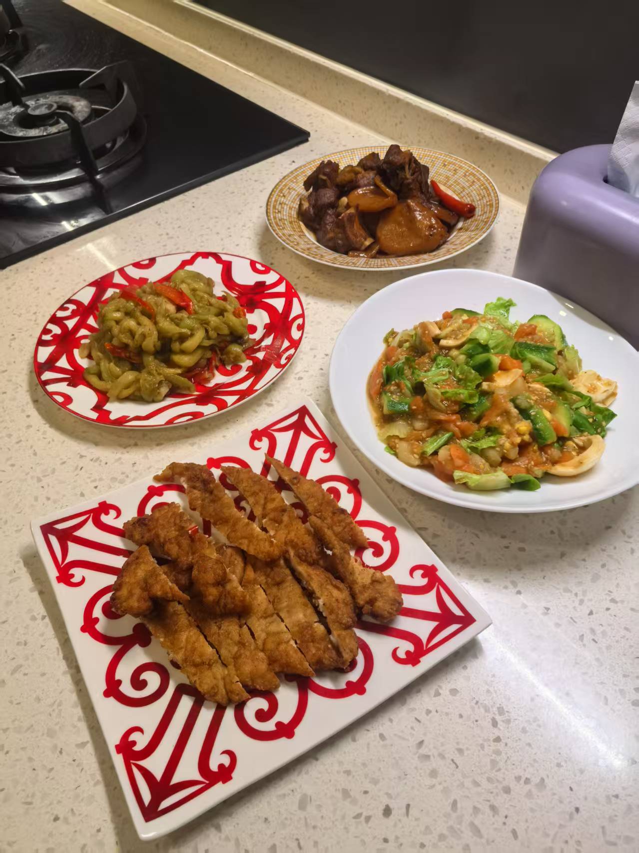 姚阿姨工作生活照2