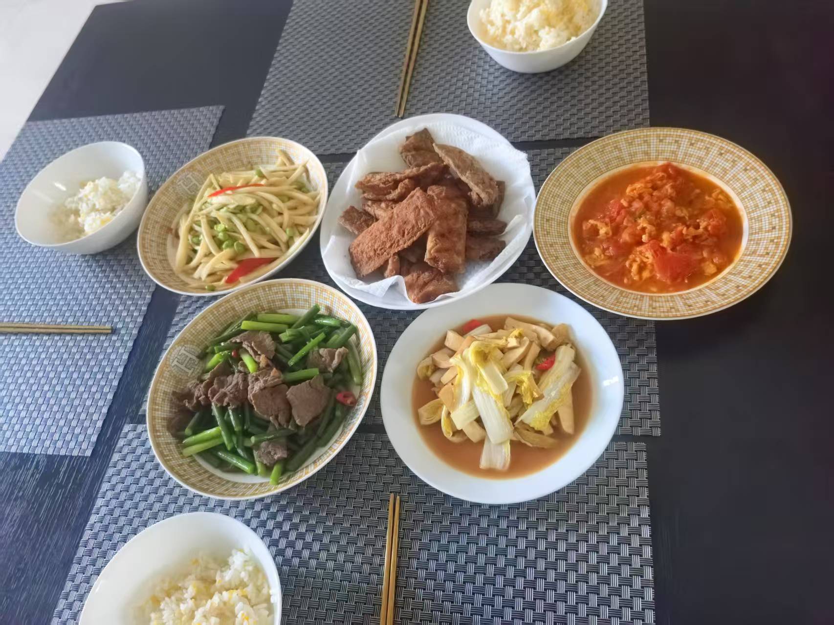 姚阿姨工作生活照9