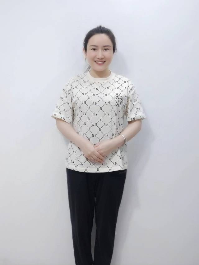 家政成长陪伴师李阿姨公开照片