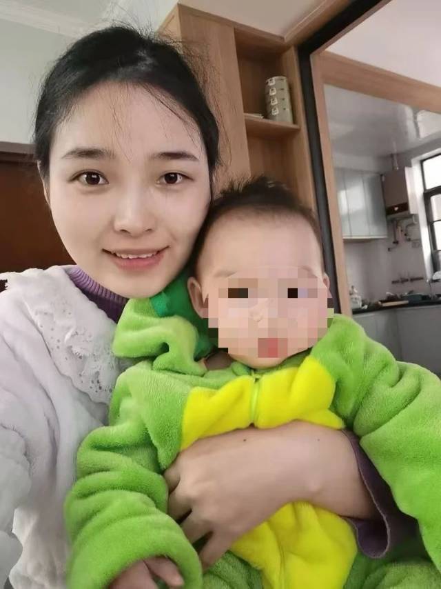 叶阿姨工作生活照10