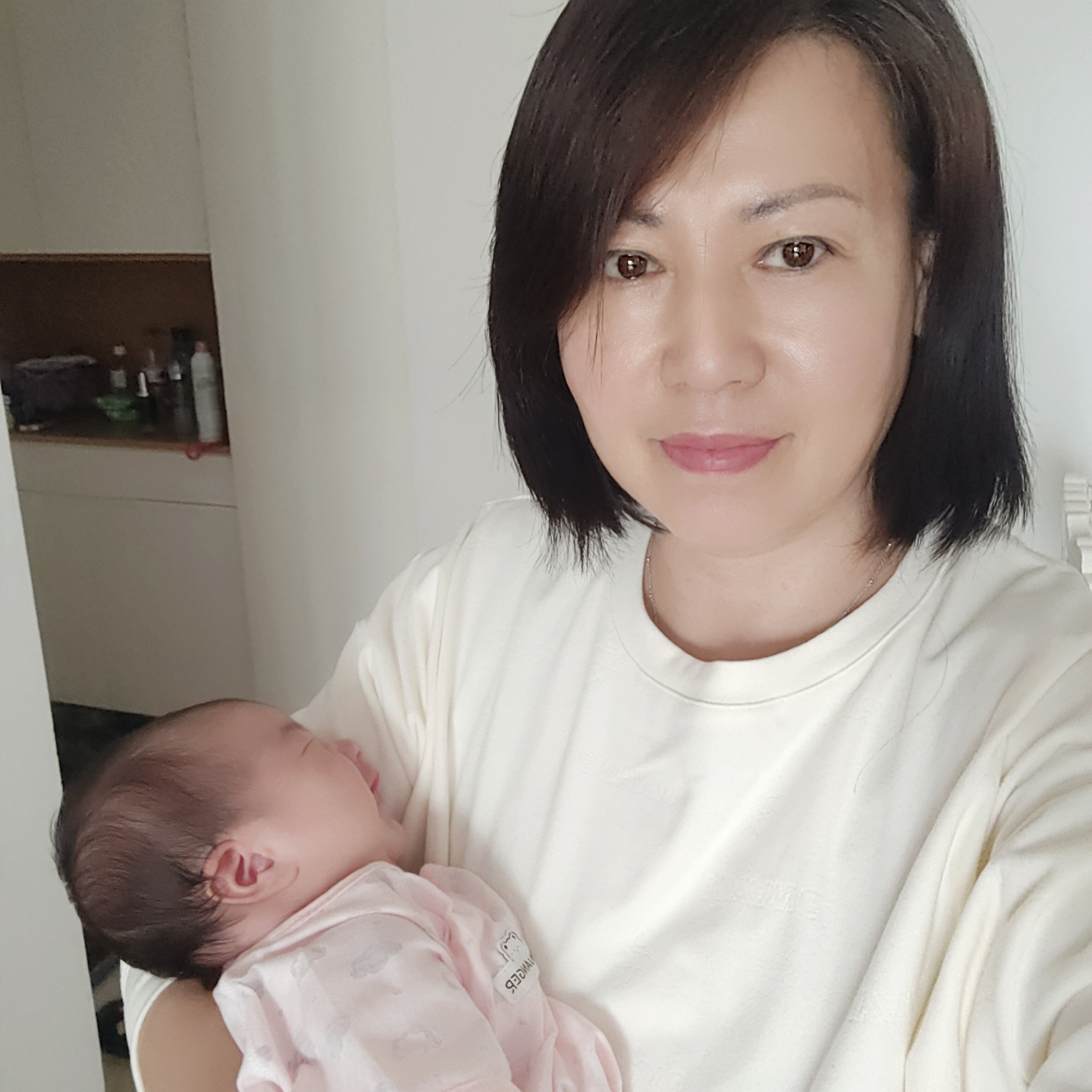 家政月嫂李阿姨公开照片