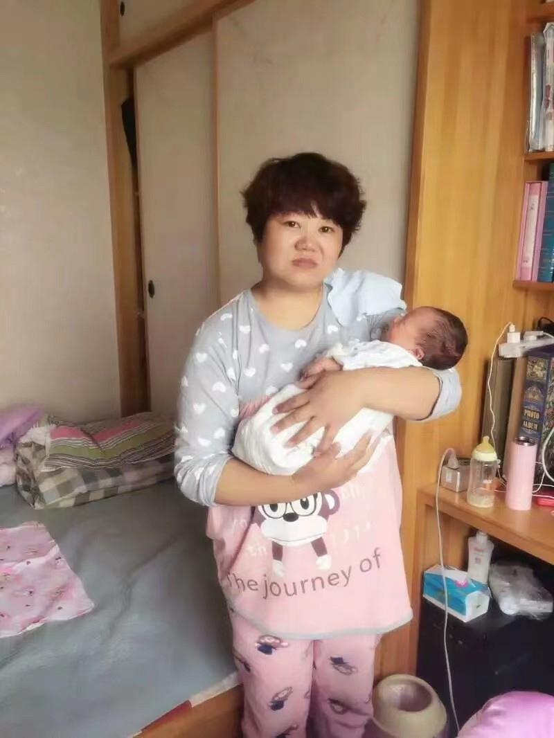 庞阿姨缩略图2