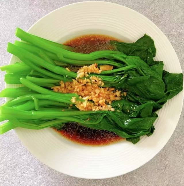 沈阿姨工作生活照5