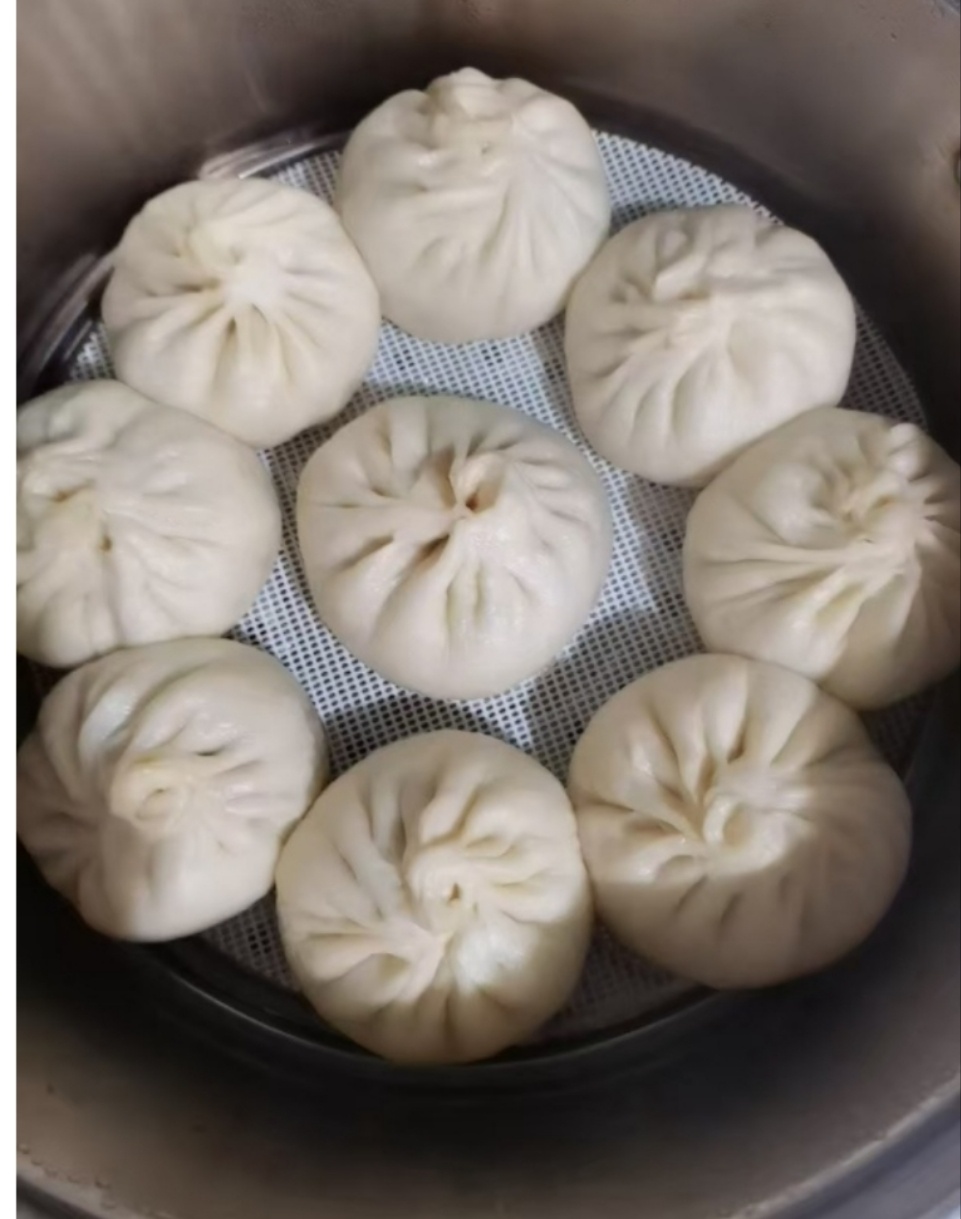 龙阿姨工作生活照10