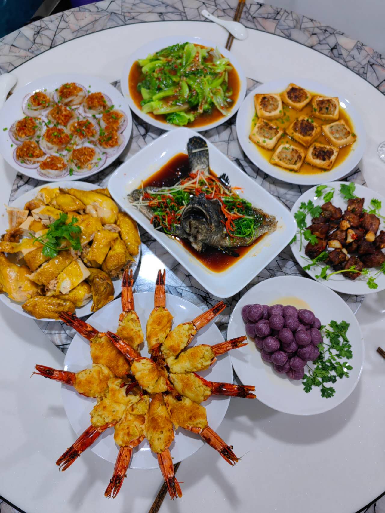 何阿姨工作生活照8