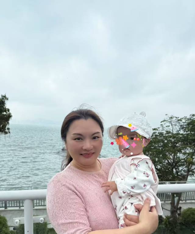阳阿姨缩略图2