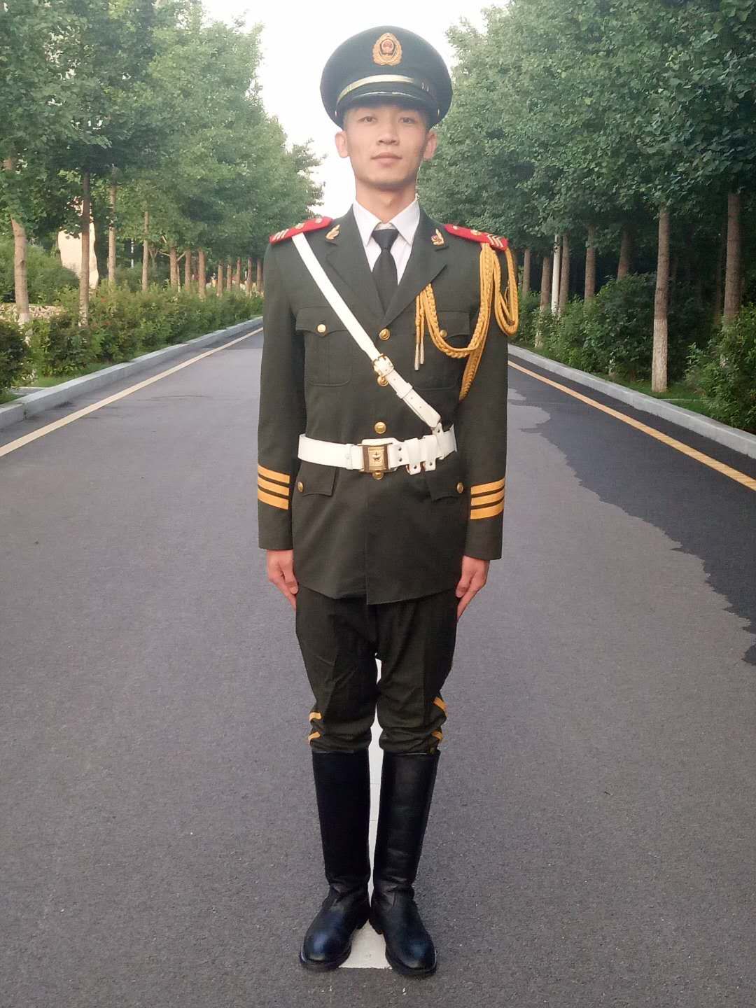 关师傅缩略图3