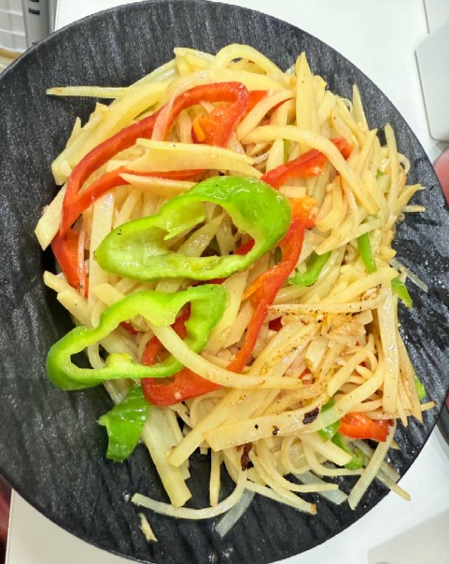 翁阿姨工作生活照10