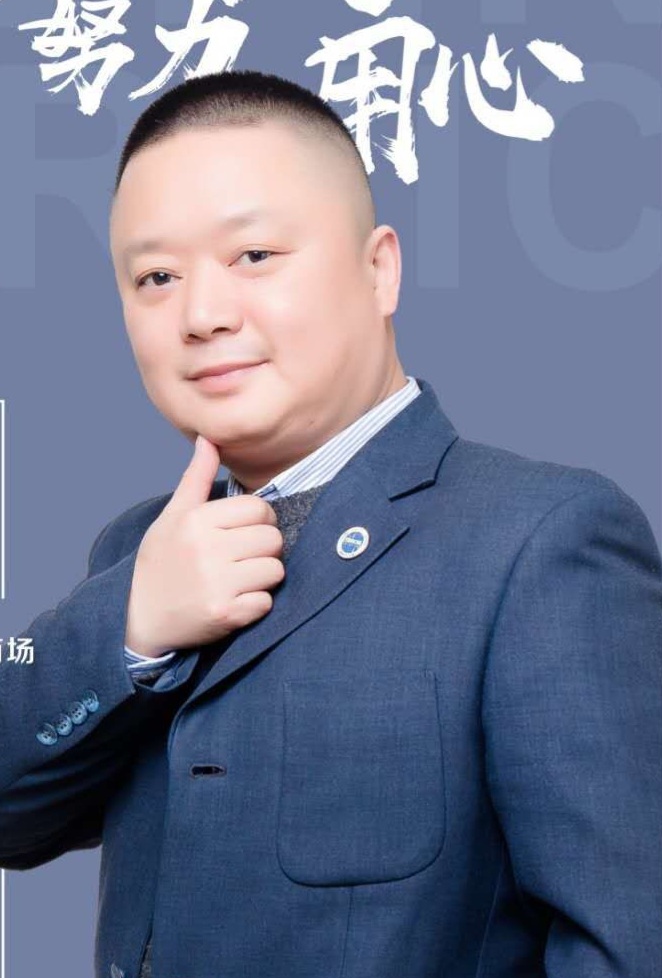 李师傅工作生活照2