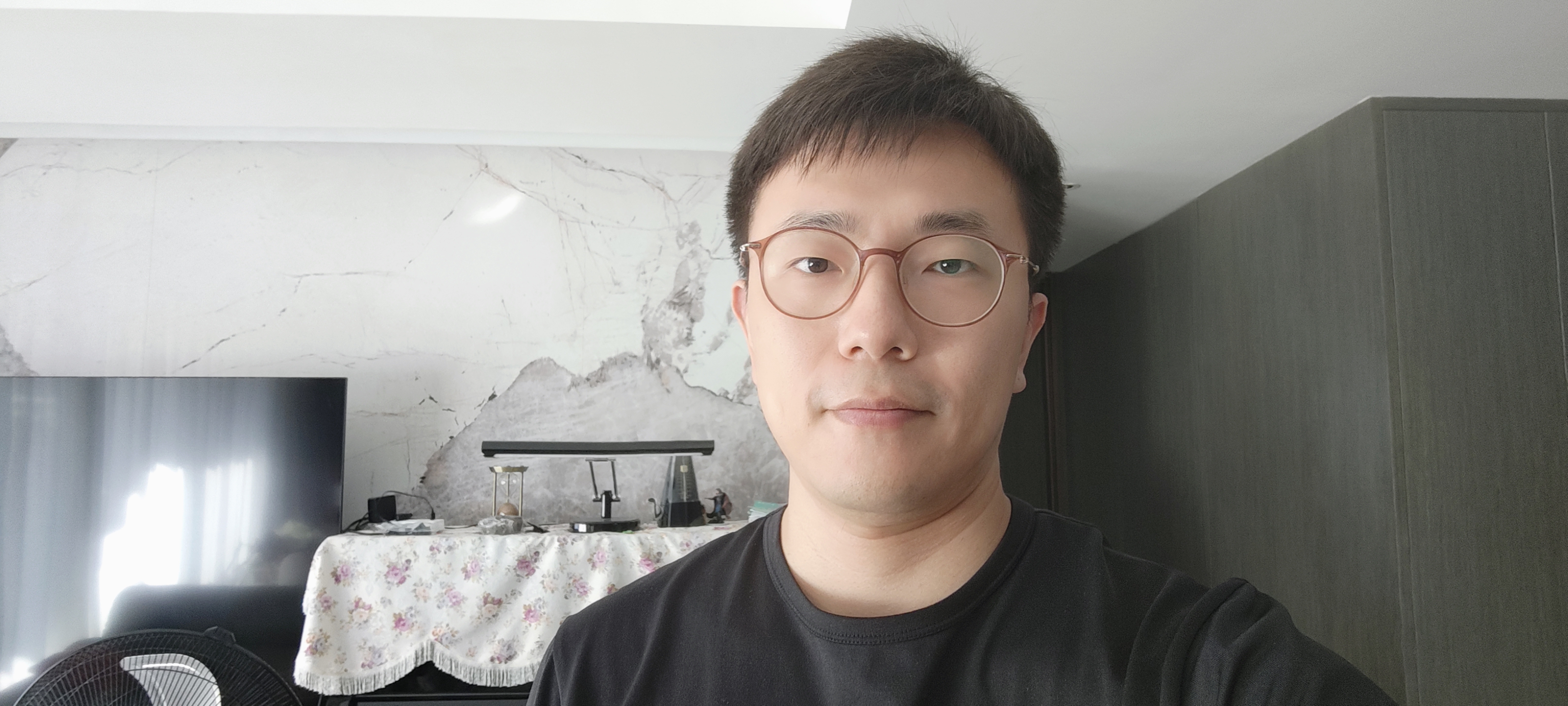 颜师傅缩略图2