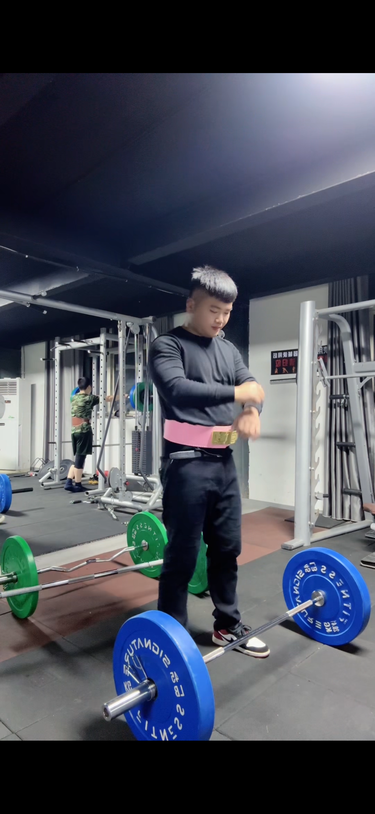 唐师傅工作生活照1