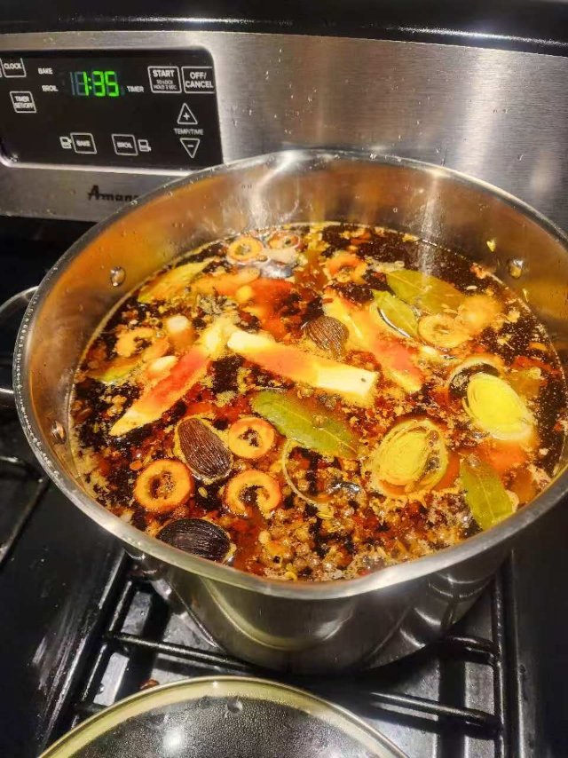 A阿姨工作生活照4
