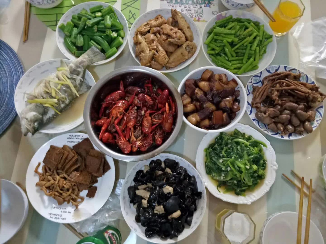 赵阿姨工作生活照6