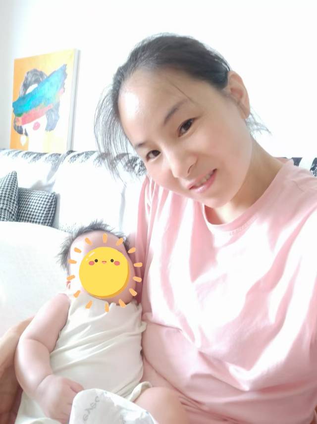 家政成长陪伴师、育婴师邹阿姨公开照片