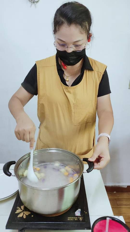 席阿姨缩略图3