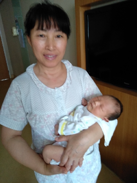 胡阿姨缩略图2