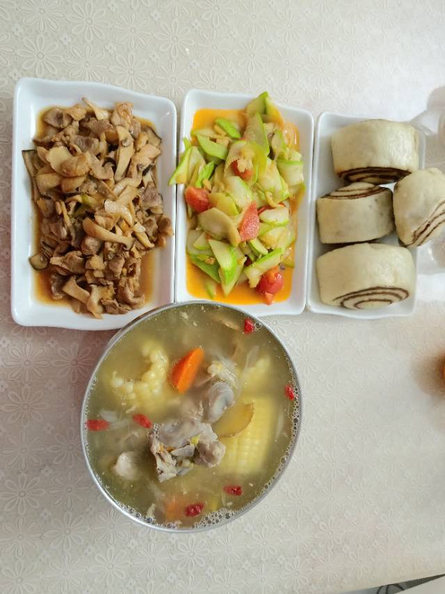 胡阿姨工作生活照7