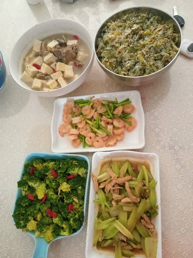 胡阿姨工作生活照9