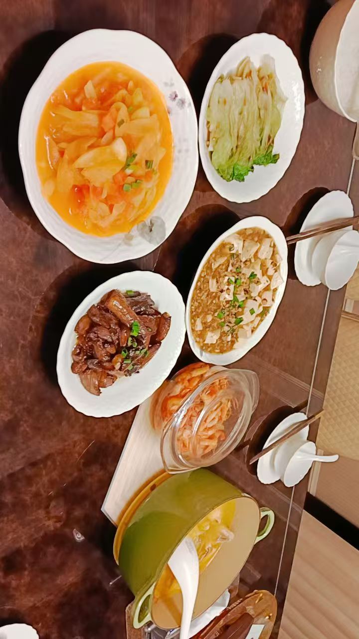 郑阿姨工作生活照9
