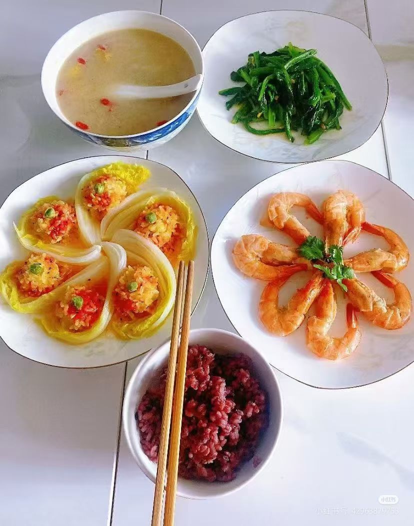 莫阿姨工作生活照12