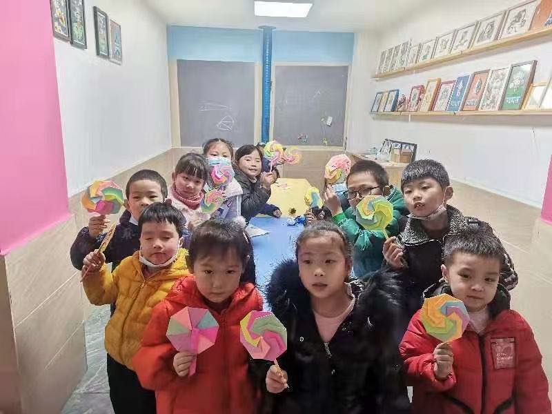 张阿姨工作生活照1