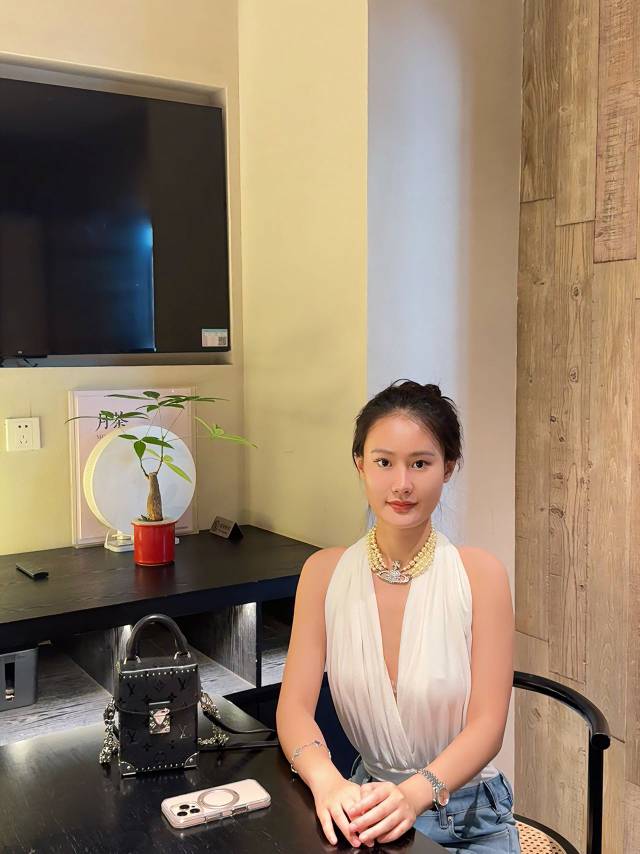 姜阿姨缩略图2