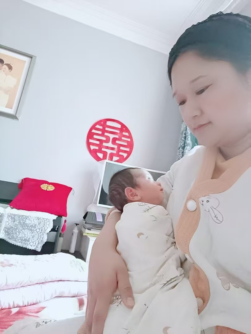 马阿姨工作生活照9