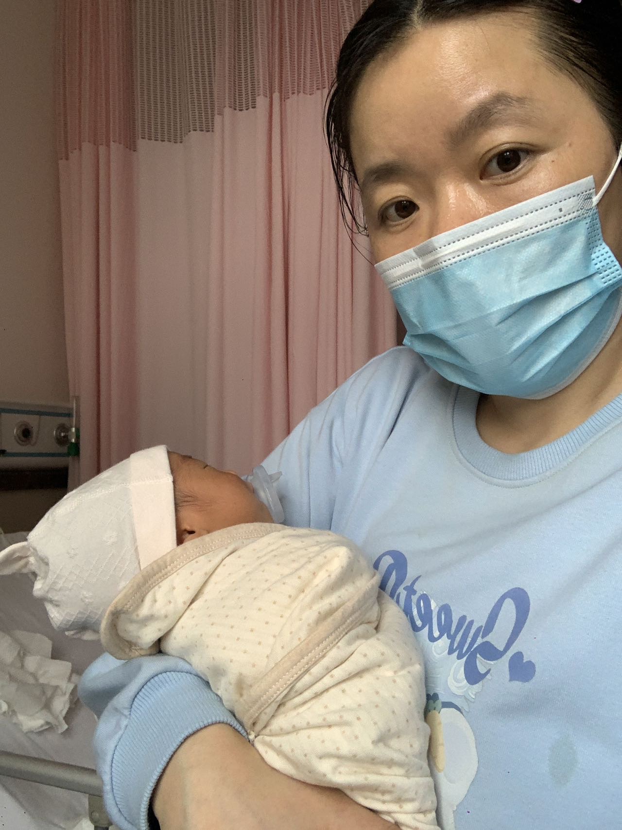 周阿姨工作生活照12