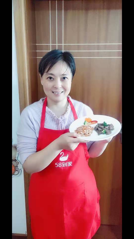 毛阿姨工作生活照8