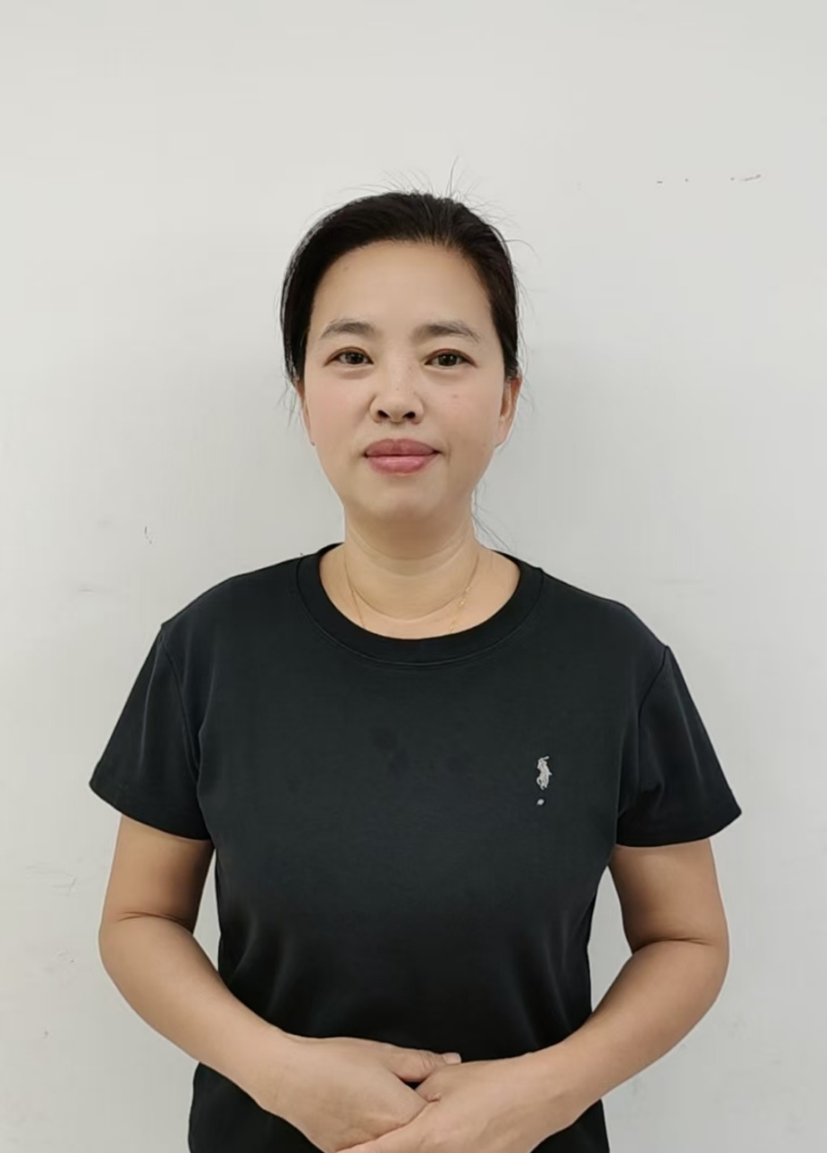 家政家务师杨阿姨公开照片