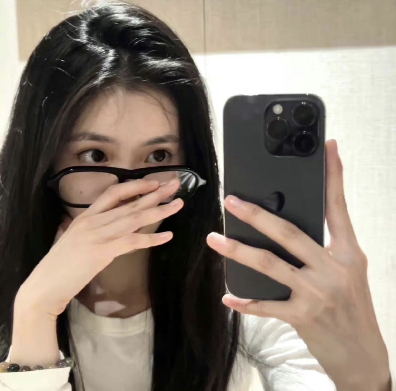黄阿姨头像