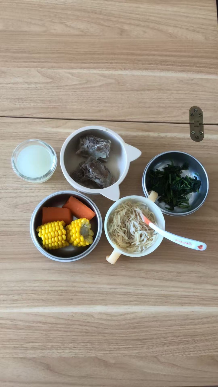 尤阿姨缩略图2