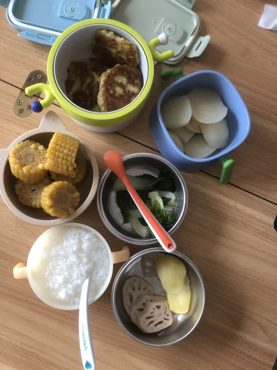 尤阿姨工作生活照8