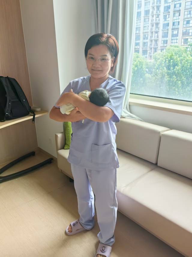 席阿姨缩略图5