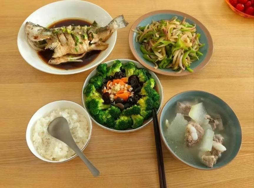 张阿姨工作生活照9