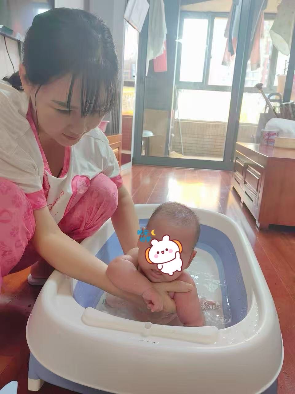 韩阿姨缩略图2